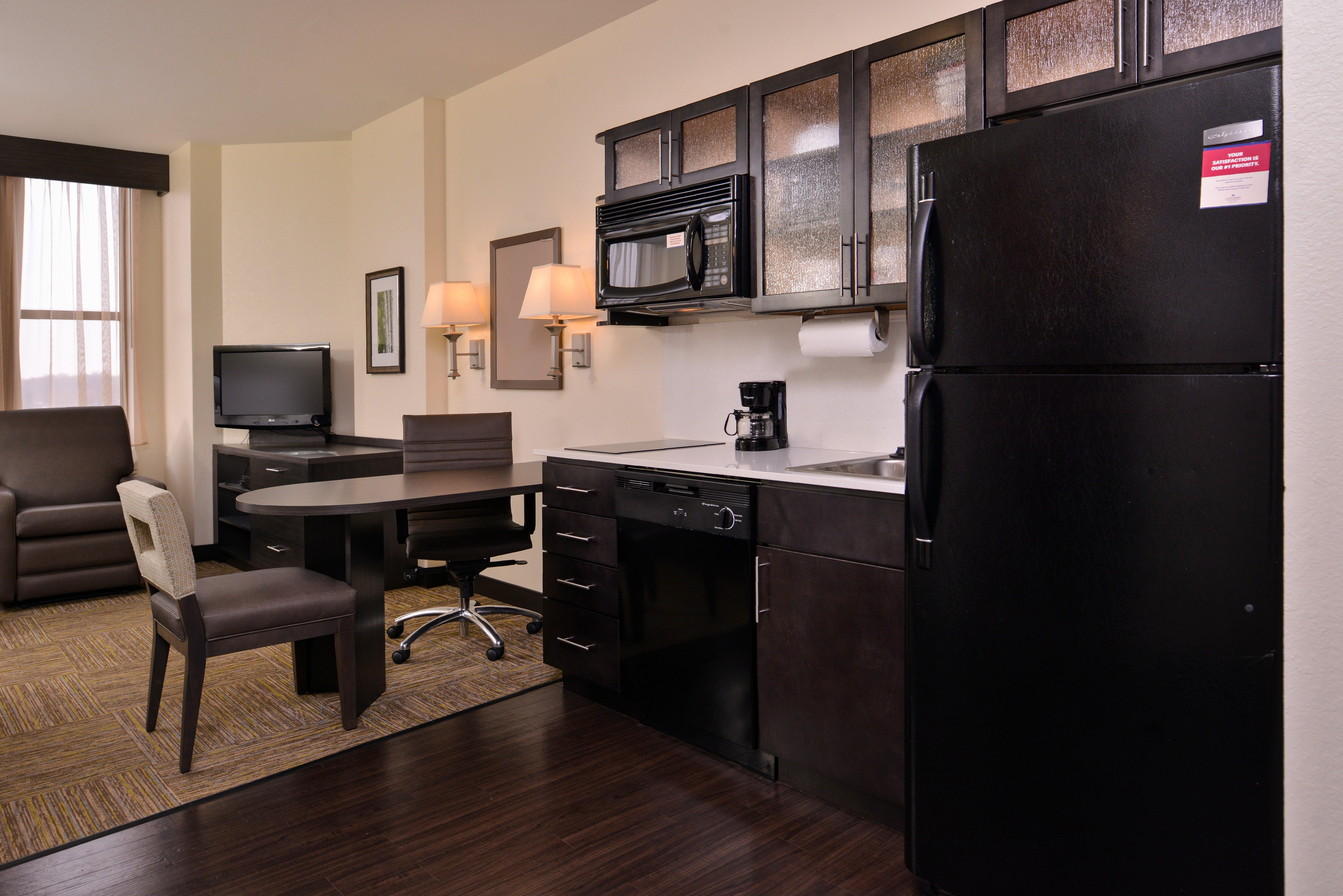 Candlewood Suites Terre Haute By Ihg Екстер'єр фото