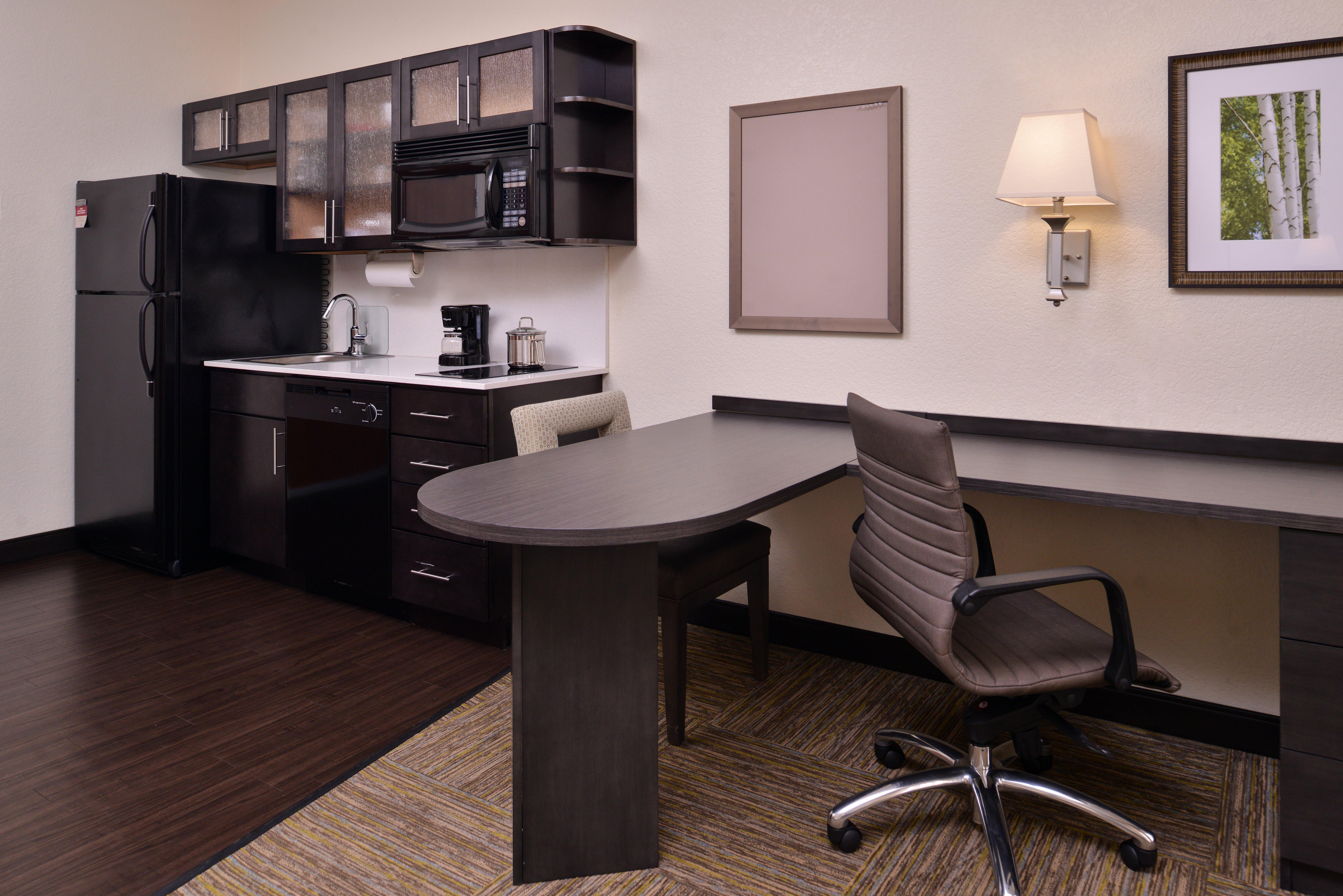 Candlewood Suites Terre Haute By Ihg Екстер'єр фото