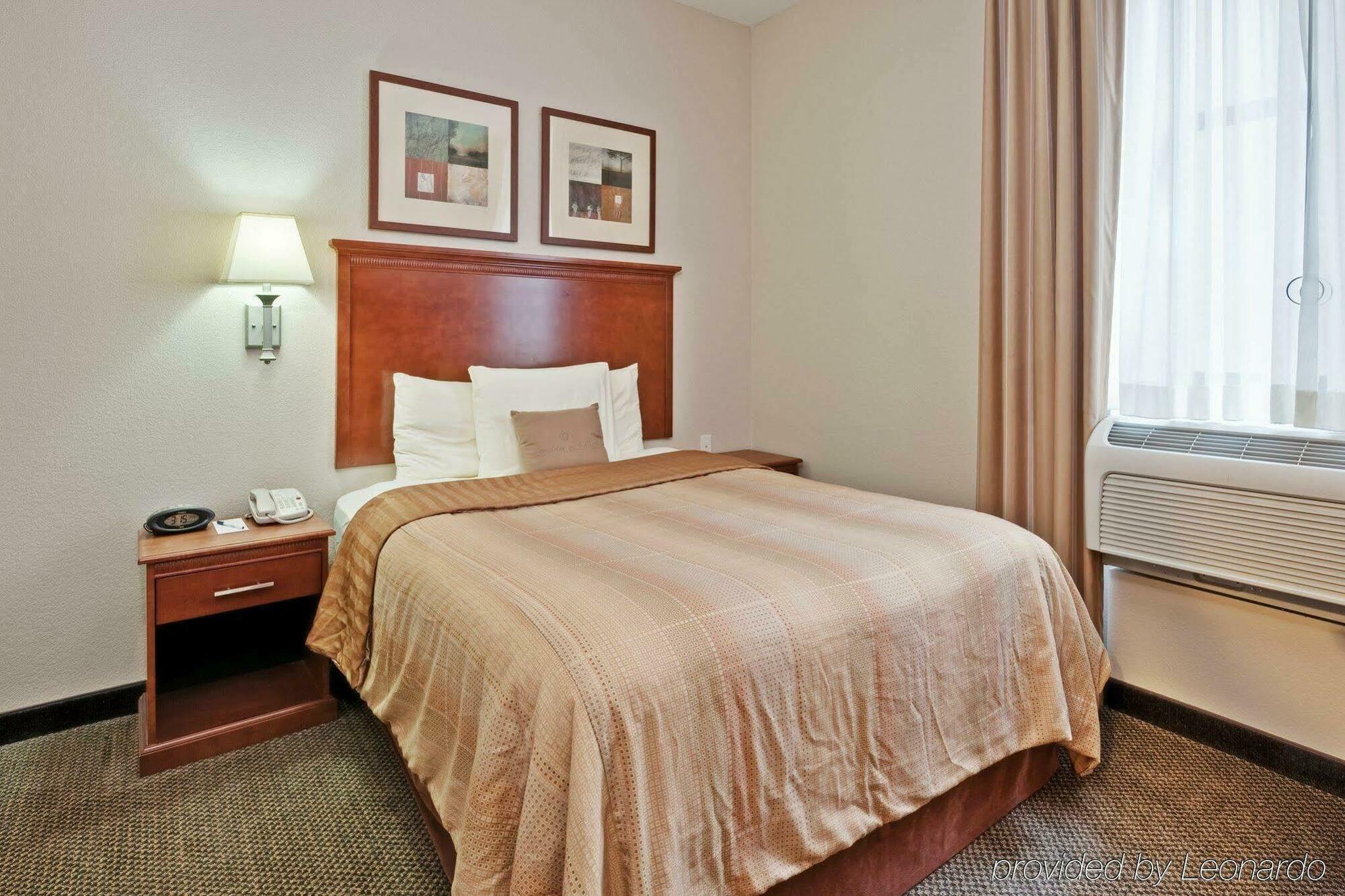 Candlewood Suites Terre Haute By Ihg Екстер'єр фото
