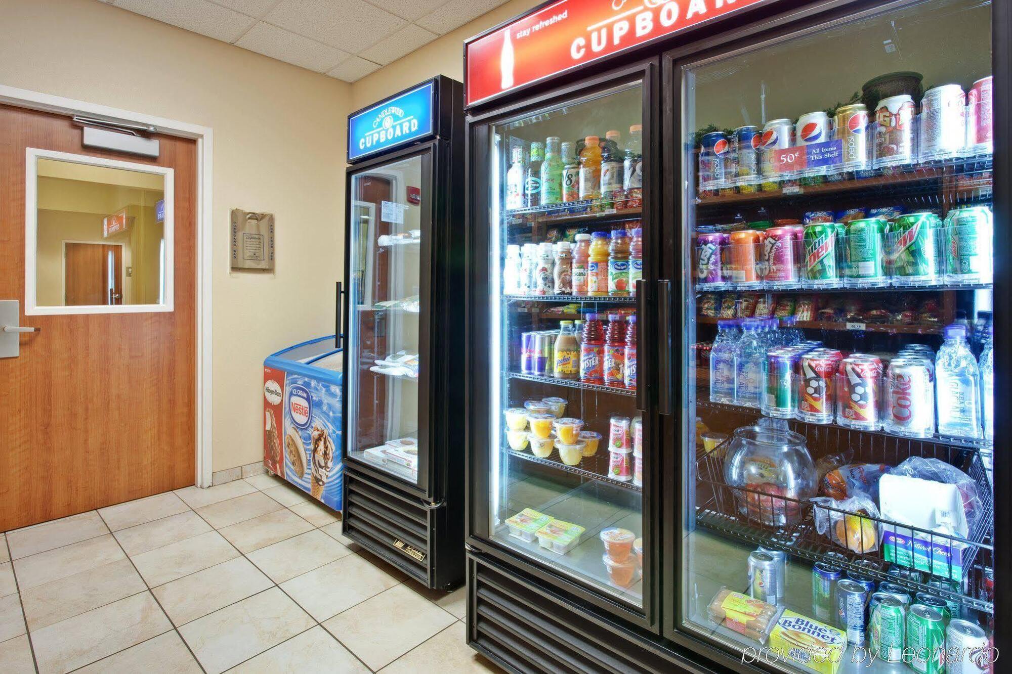 Candlewood Suites Terre Haute By Ihg Екстер'єр фото